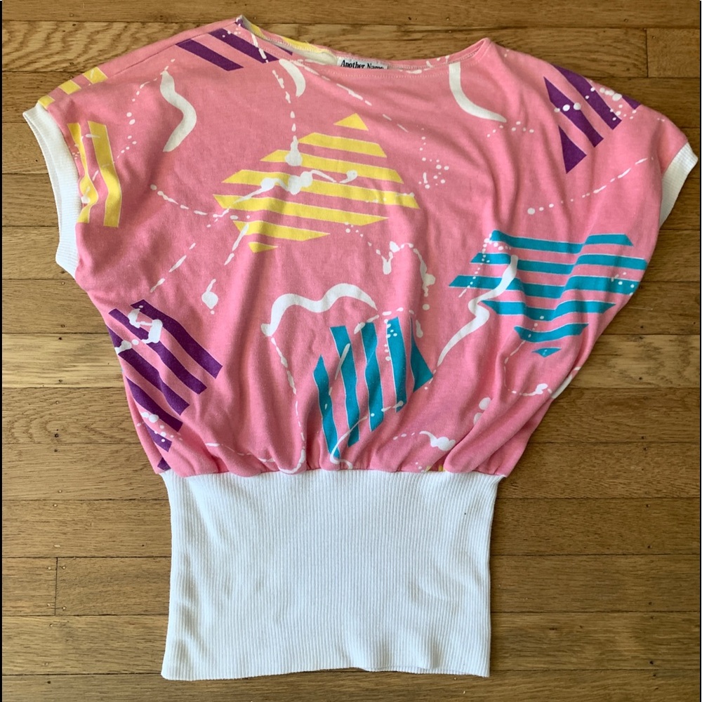 Authentic Vintage 80s/90s Top!